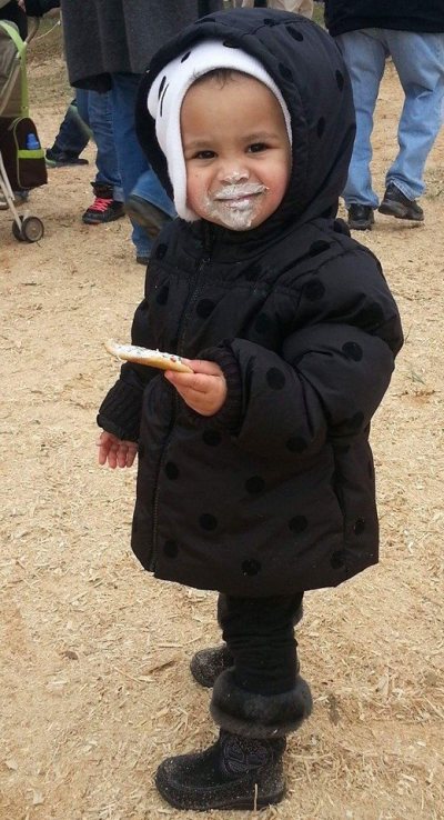 okc-little-girl-with-a-cookie-1